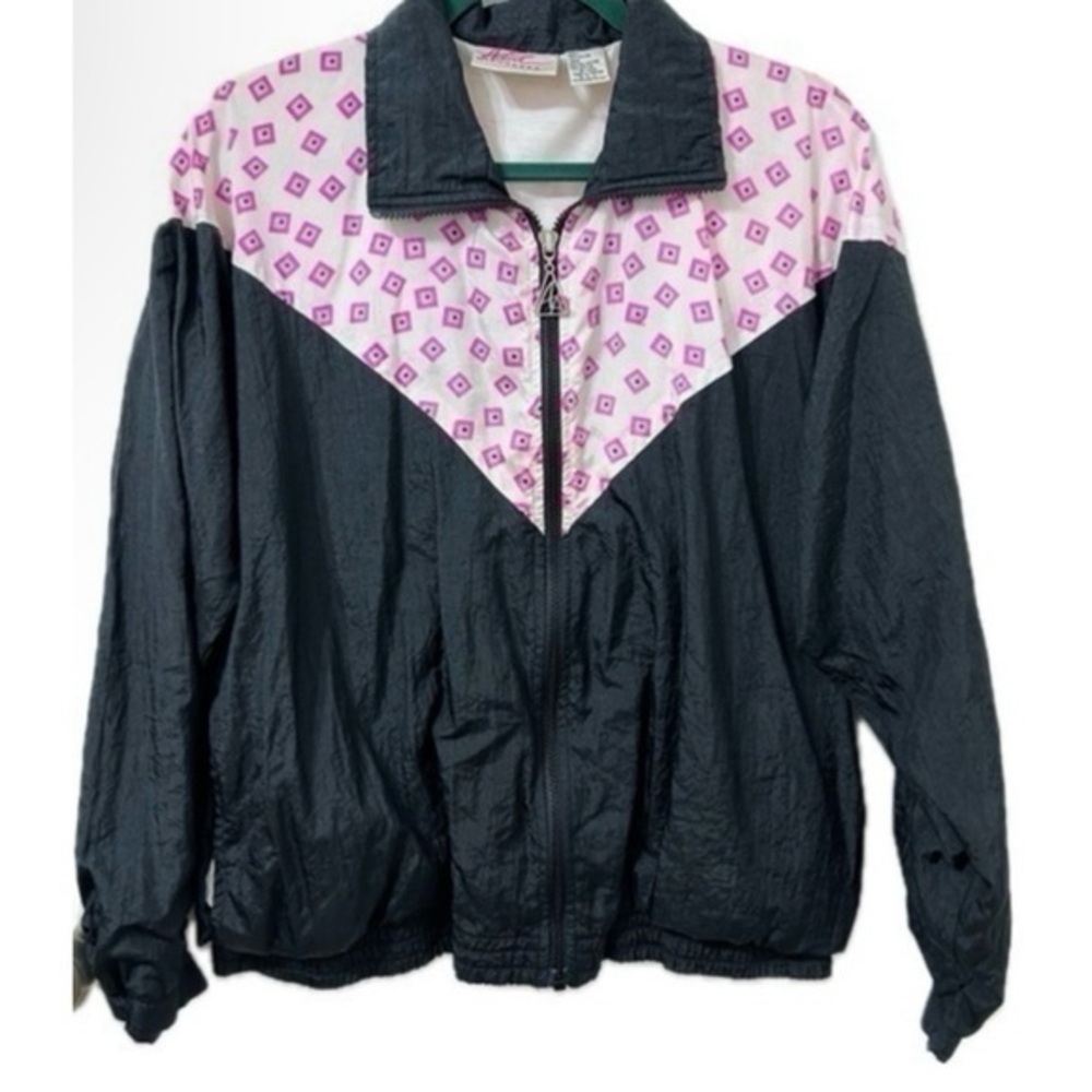 Retro 80’s Neon Windbreaker in Black/Pink